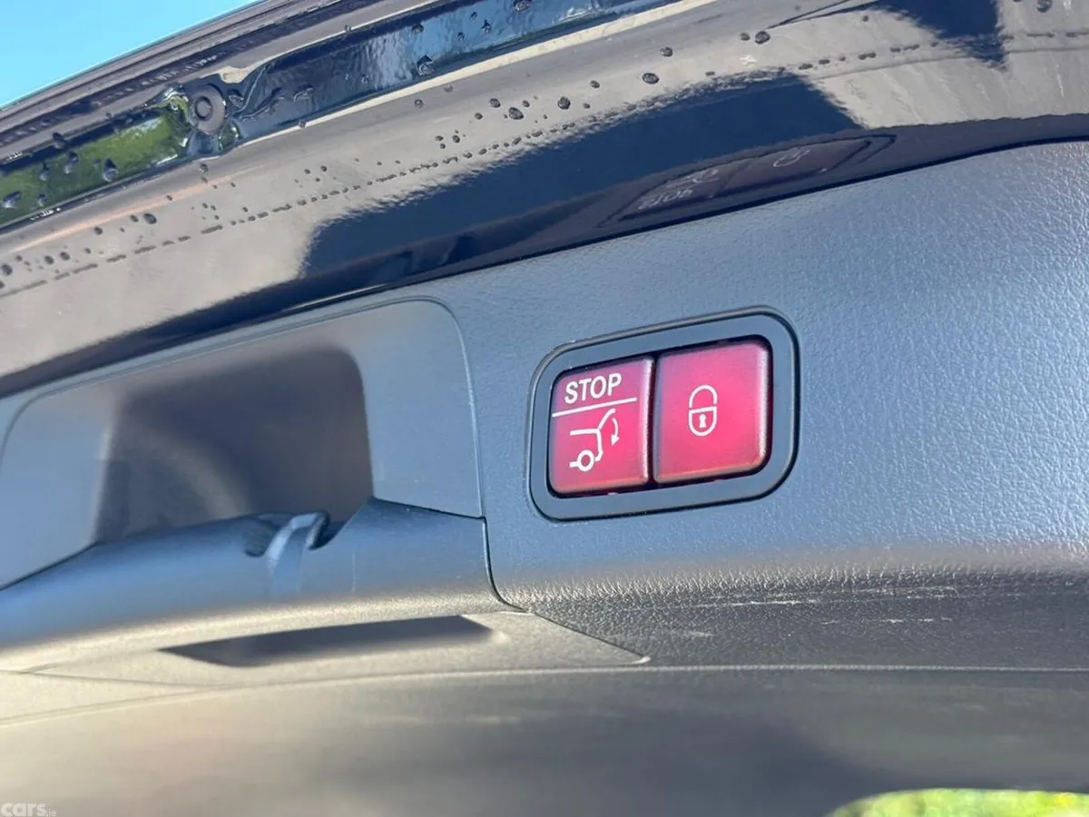 Mercedes-Benz EQB Estate, Electric, 2025, Black