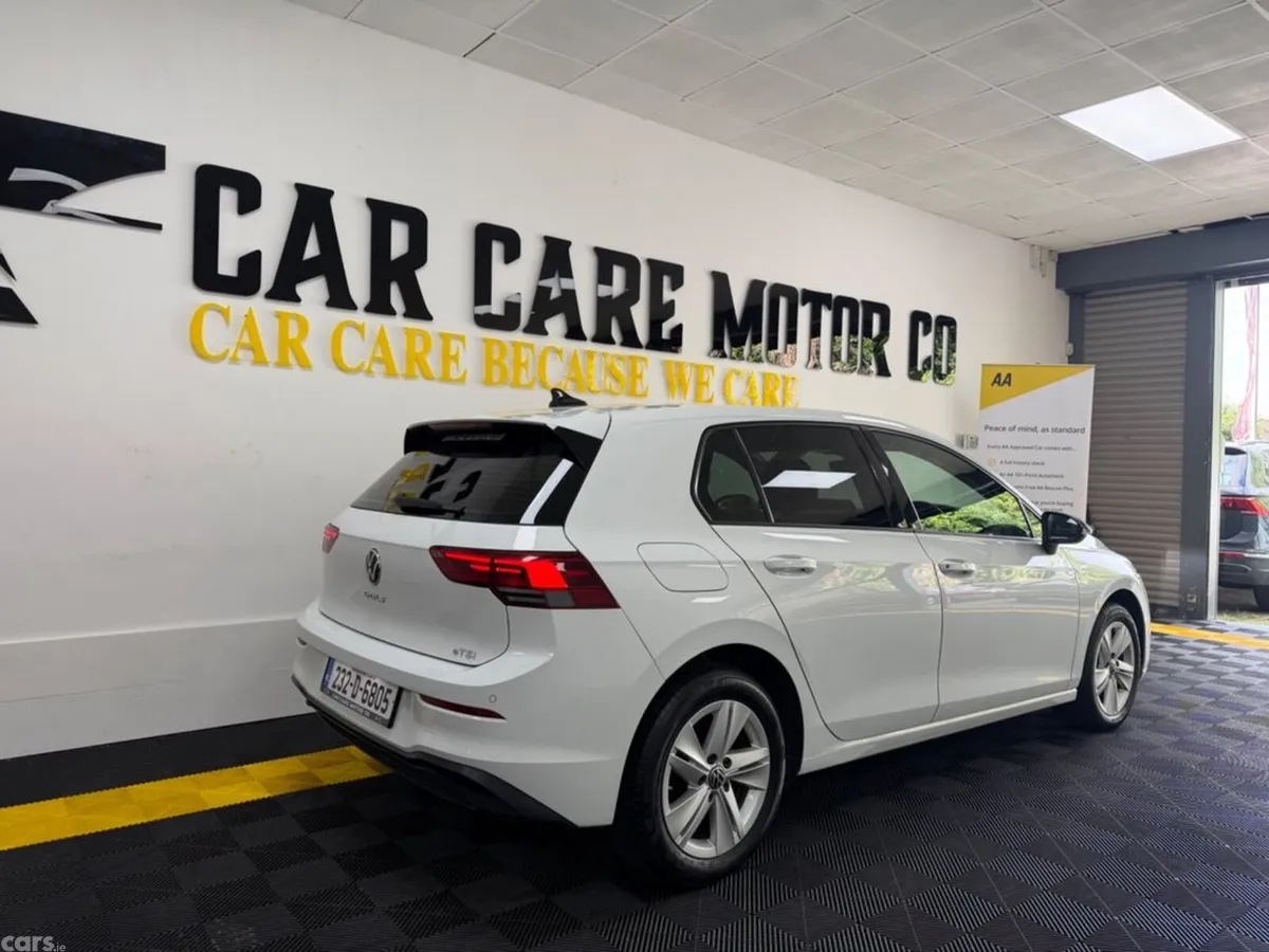 Volkswagen Golf Estate, Petrol, 2023, White