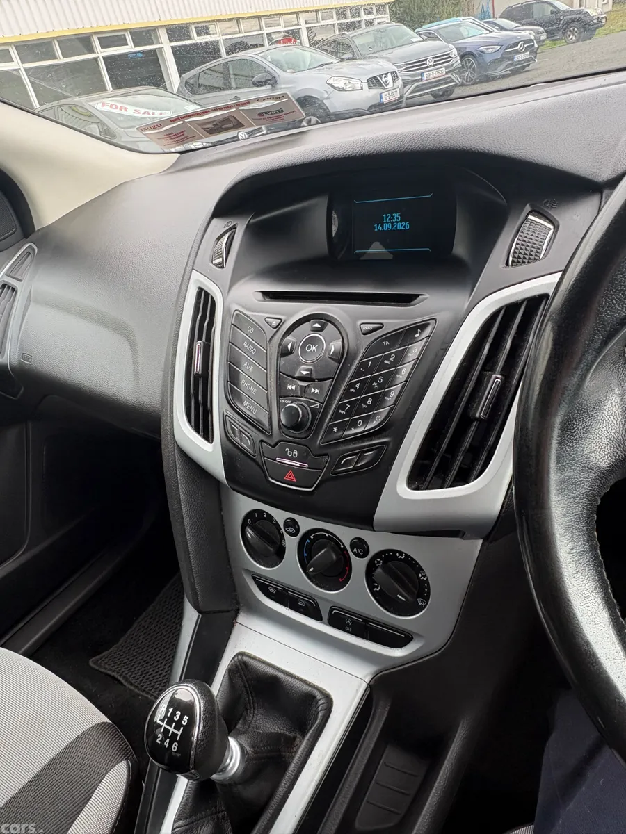 Ford Focus Hatchback, Diesel, 2014, Silver