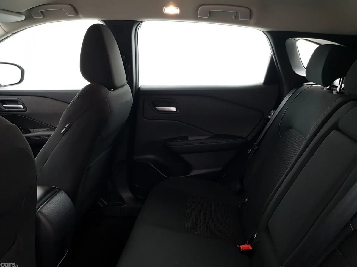 Nissan Qashqai MPV, Petrol, 2026, White