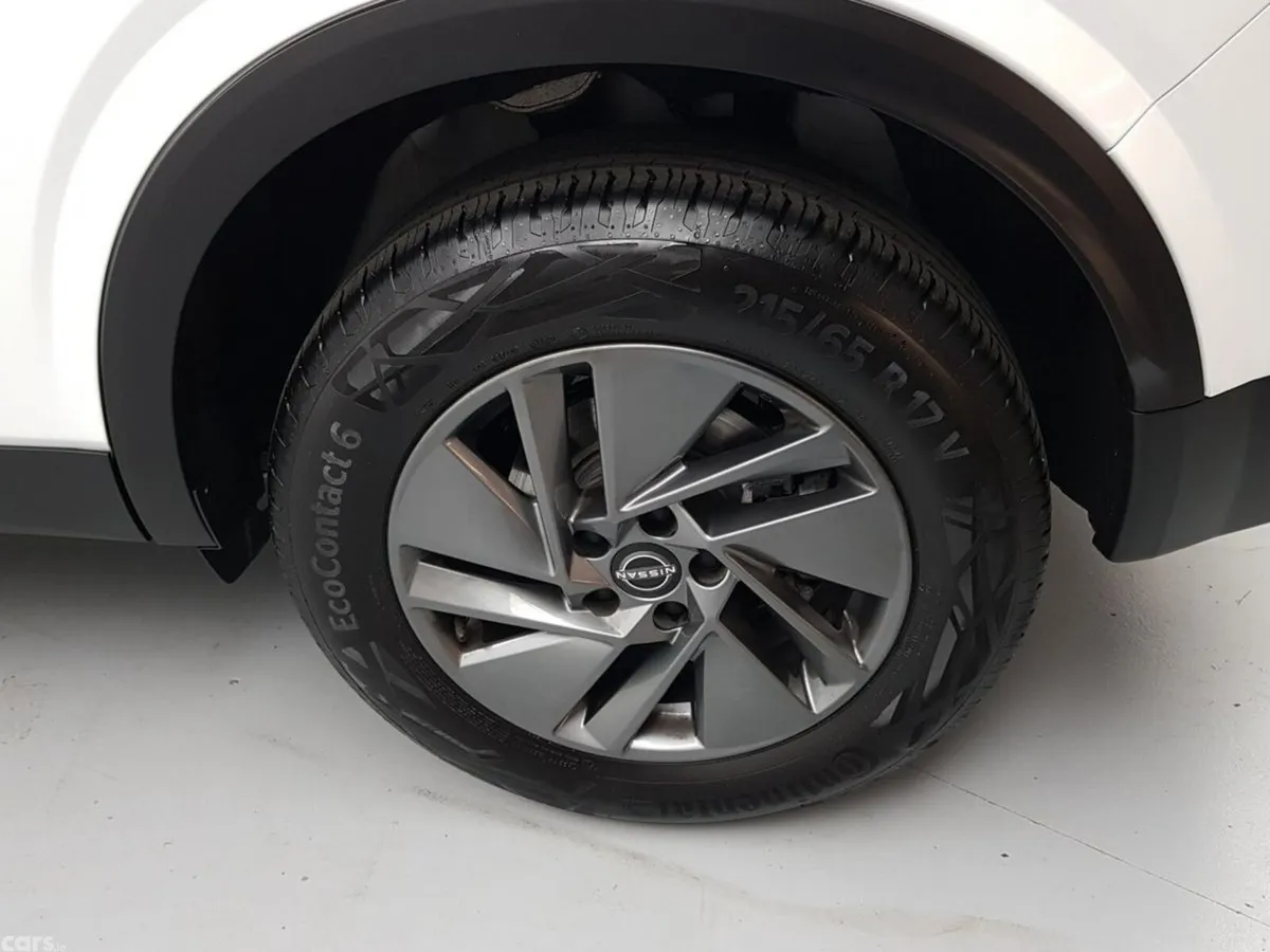 Nissan Qashqai MPV, Petrol, 2026, White