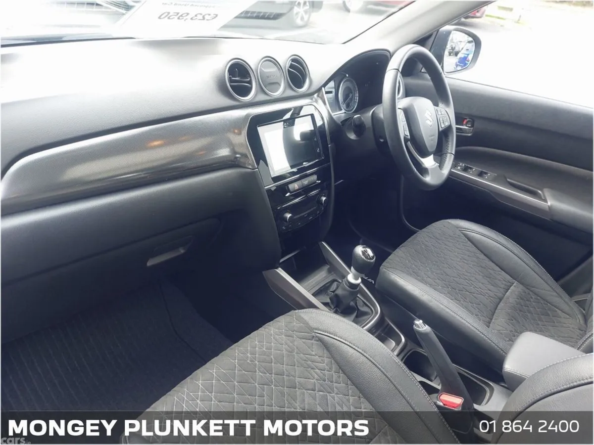 Suzuki Vitara SUV, Petrol, 2023, Black