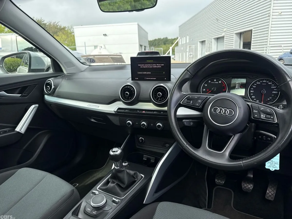 Audi Q2 SUV, Petrol, 2020, Grey