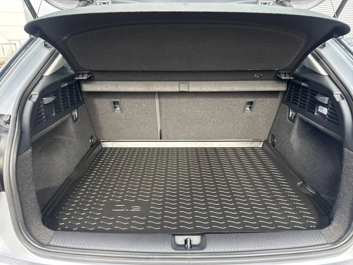 Audi Q2 SUV, Petrol, 2020, Grey