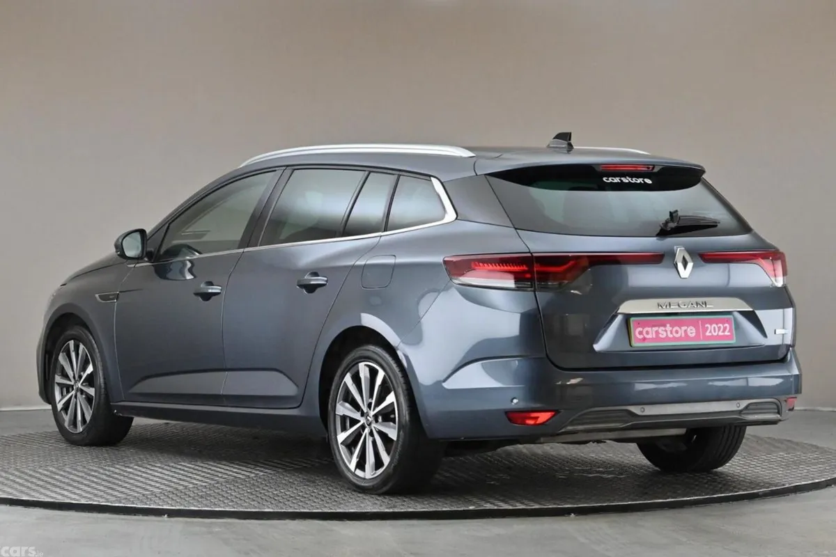 Renault Megane Estate, Petrol Plug-in Hybrid, 2022, Grey