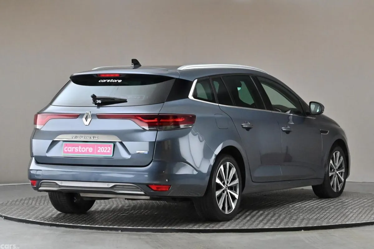 Renault Megane Estate, Petrol Plug-in Hybrid, 2022, Grey