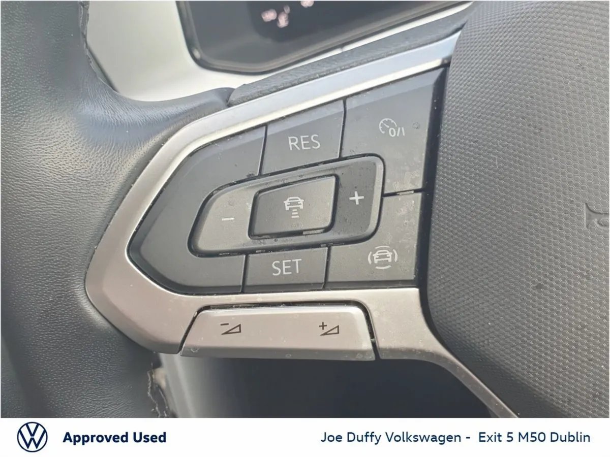 Volkswagen T-Roc SUV, Petrol, 2023, Grey
