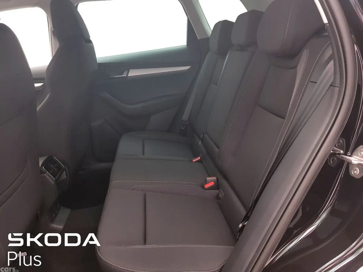 Skoda Karoq SUV, Diesel, 2023, Black