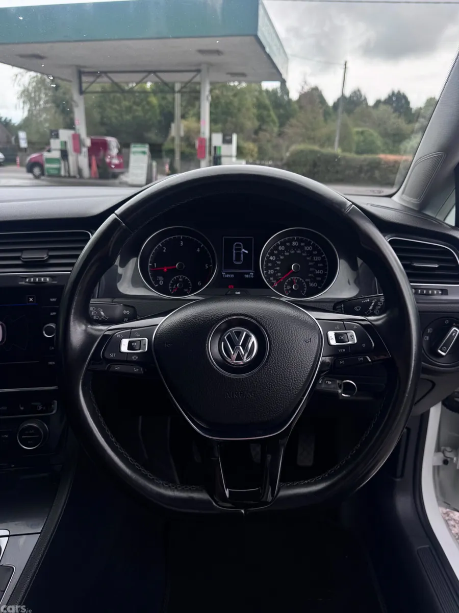 Volkswagen Golf Hatchback, Diesel, 2020, White
