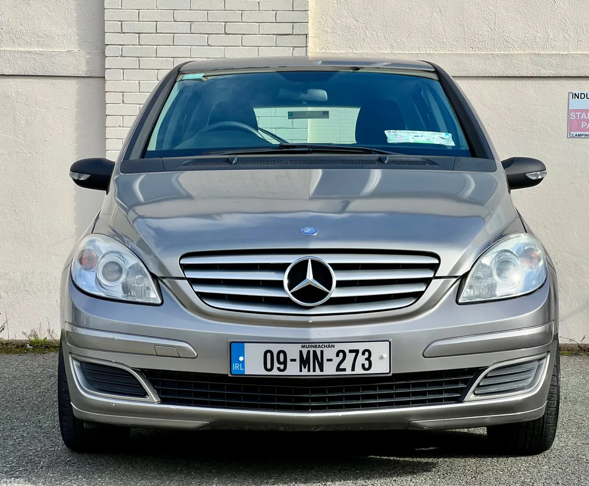 Mercedes-Benz B-Class MPV, Petrol, 2009, Grey