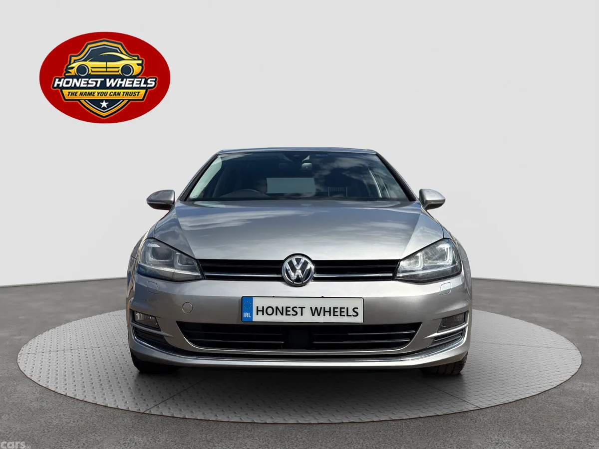 Volkswagen Golf Hatchback, Petrol, 2017, Silver