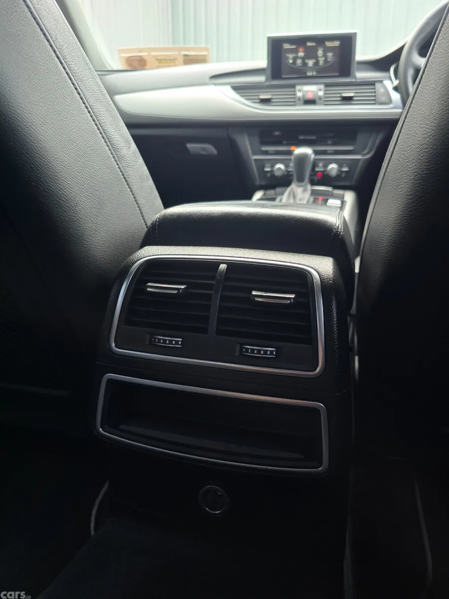 Audi A6 Saloon, Diesel, 2015, Black