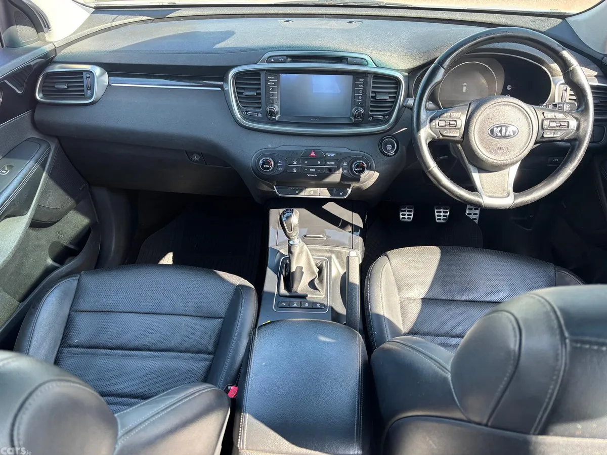 Kia Sorento SUV, Diesel, 2016, Silver