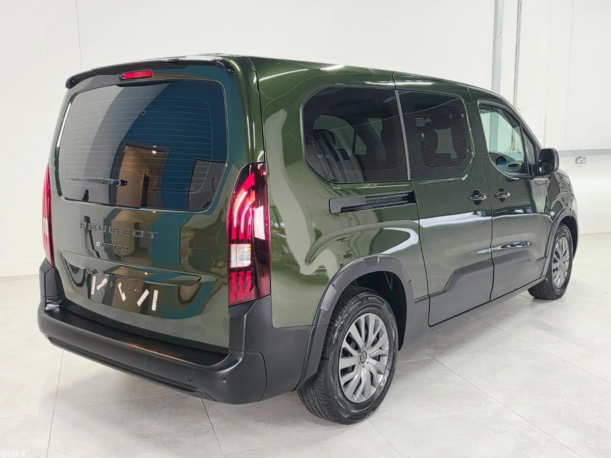 Peugeot Rifter MPV, Electric, 2025, Green
