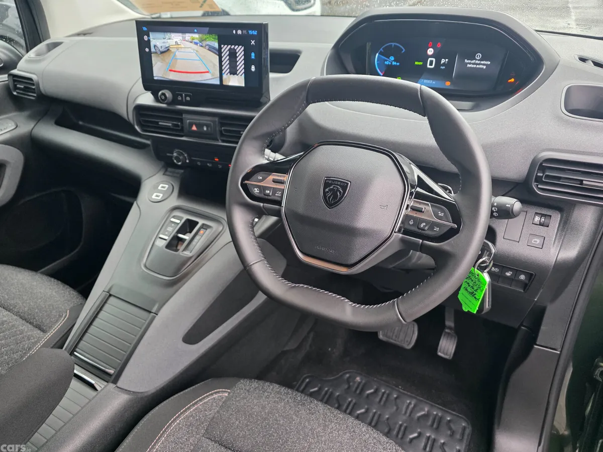 Peugeot Rifter MPV, Electric, 2025, Green