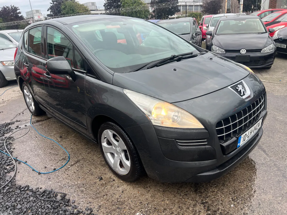 Peugeot 3008 MPV, Diesel, 2010, Grey