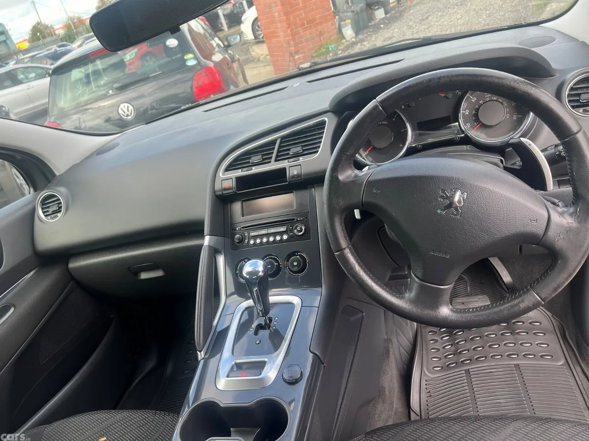 Peugeot 3008 MPV, Diesel, 2010, Grey