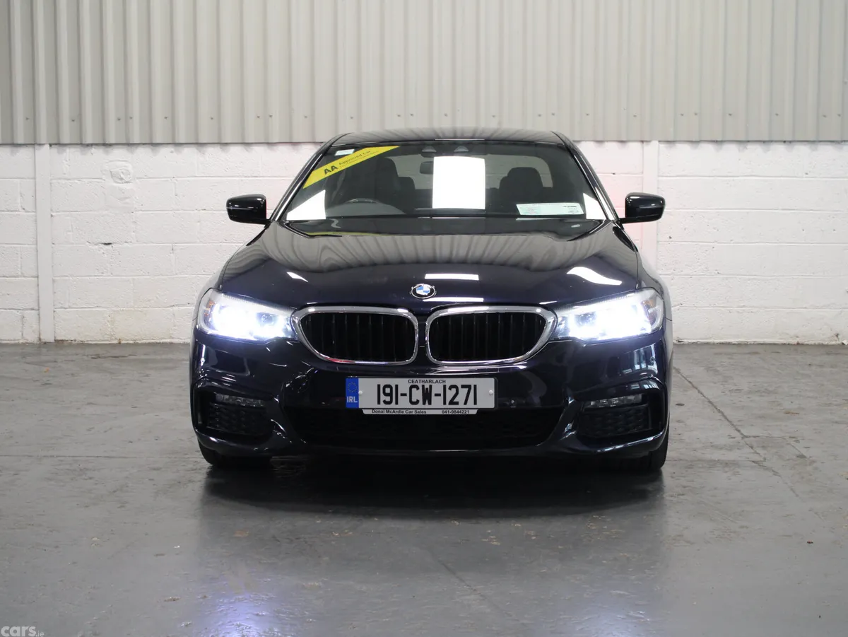BMW 5-Series Saloon, Petrol Plug-in Hybrid, 2019, Black
