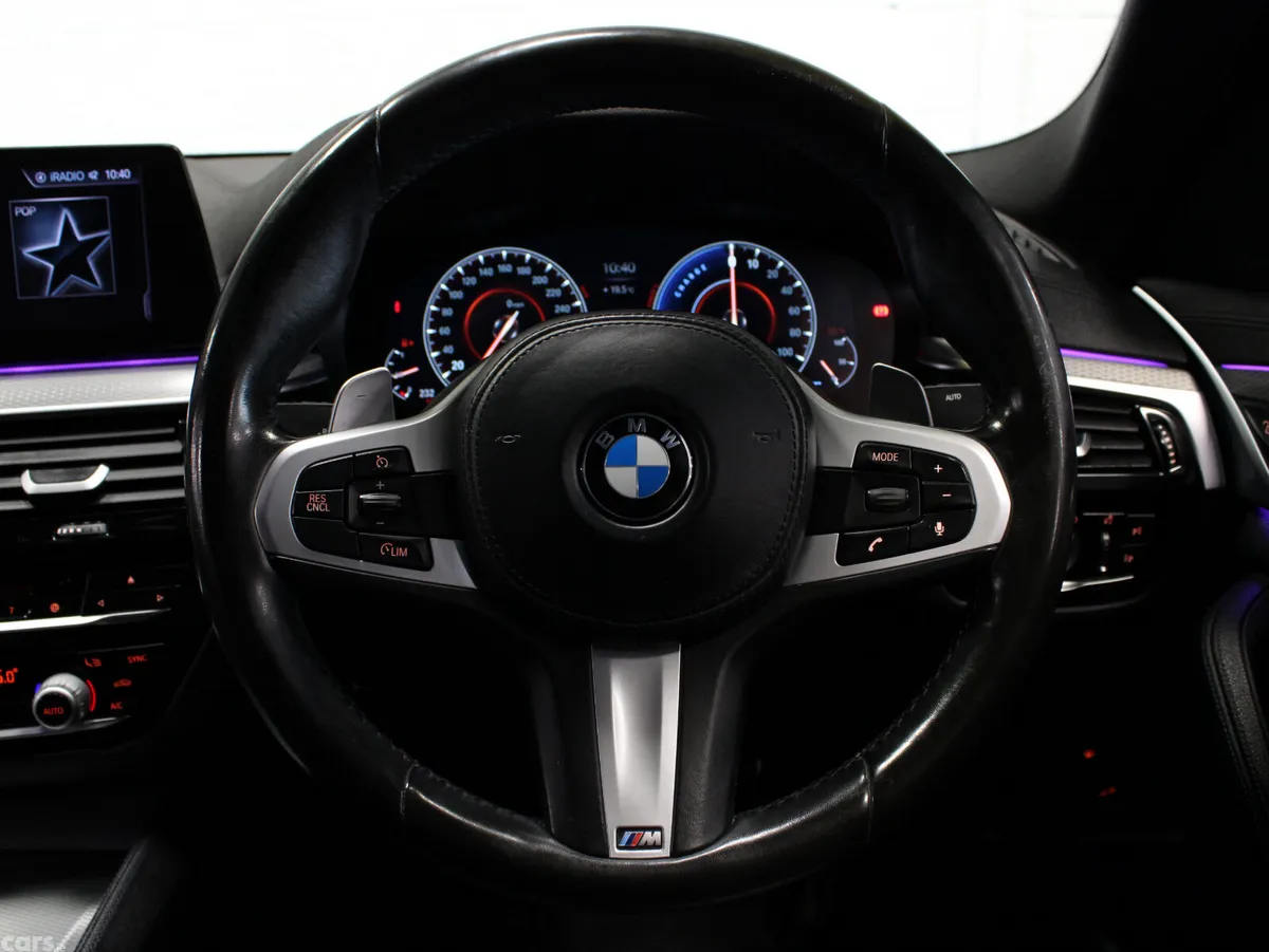 BMW 5-Series Saloon, Petrol Plug-in Hybrid, 2019, Black