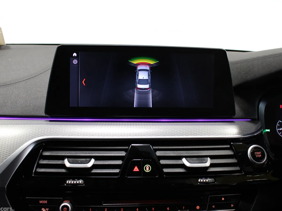 BMW 5-Series Saloon, Petrol Plug-in Hybrid, 2019, Black