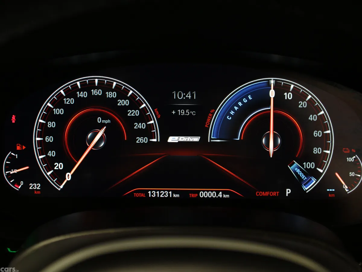 BMW 5-Series Saloon, Petrol Plug-in Hybrid, 2019, Black