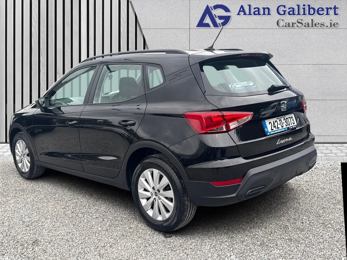 SEAT Arona Hatchback, Petrol, 2024, Black