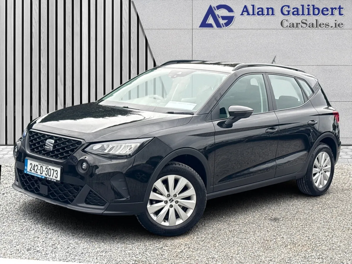 SEAT Arona Hatchback, Petrol, 2024, Black