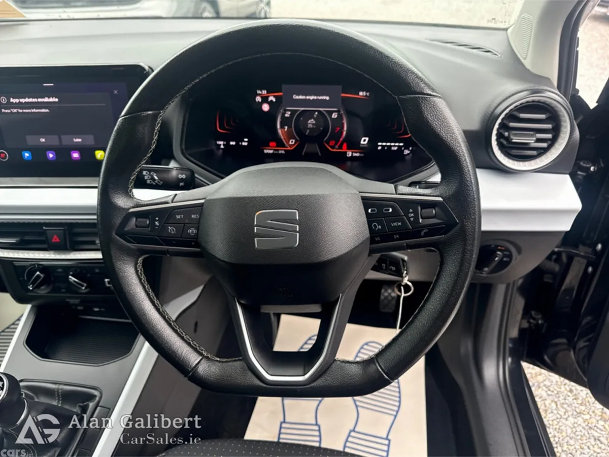 SEAT Arona Hatchback, Petrol, 2024, Black