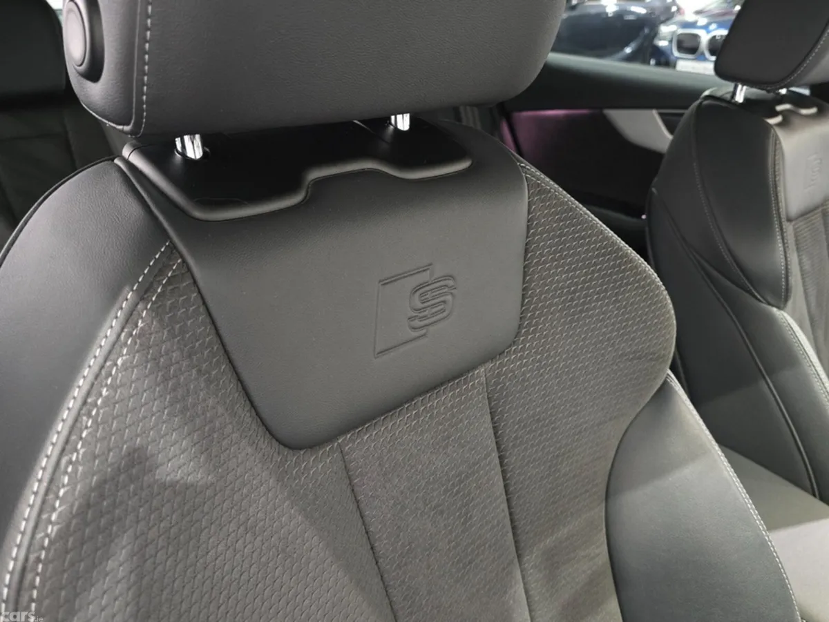 Audi A5 Hatchback, Diesel, 2021, Blue