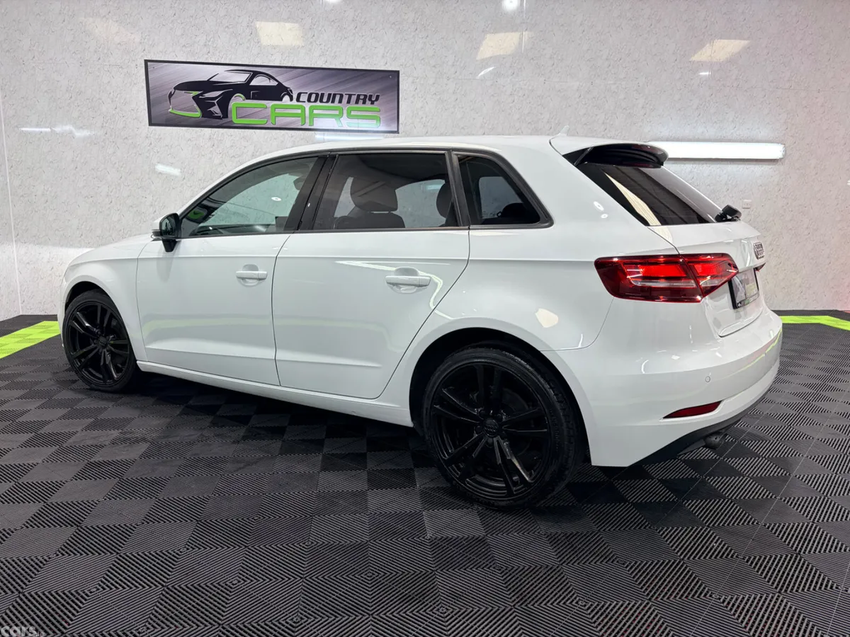 Audi A3 Hatchback, Diesel, 2017, White