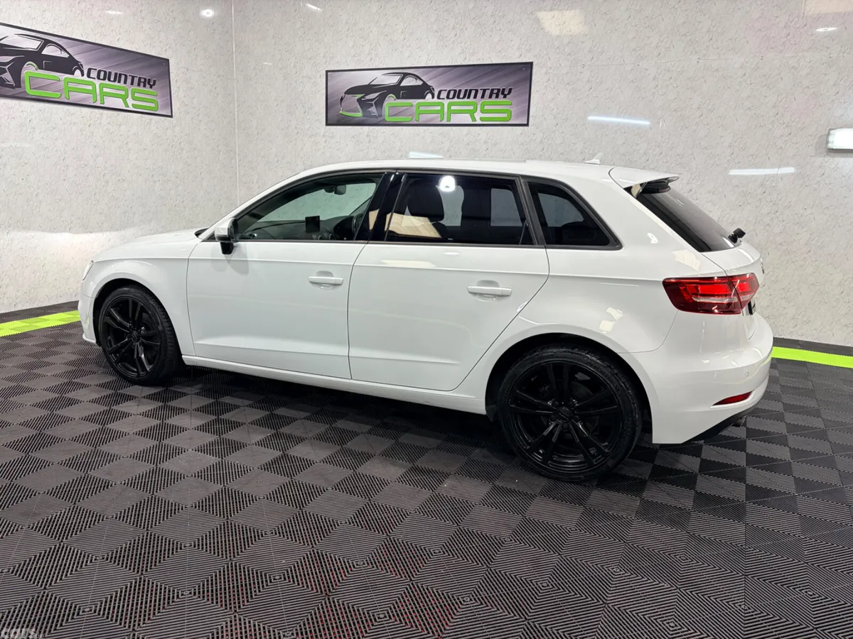 Audi A3 Hatchback, Diesel, 2017, White