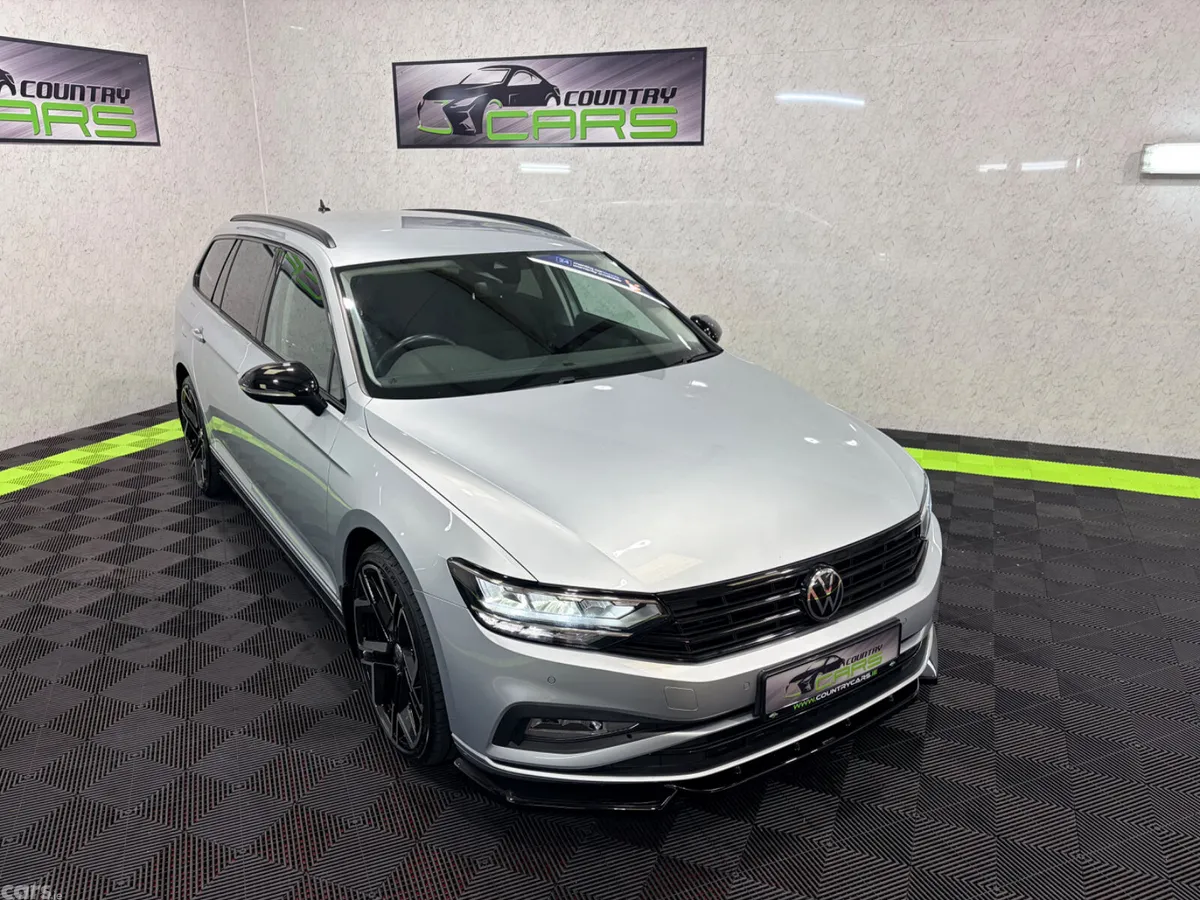 Volkswagen Passat Estate, Diesel, 2022, Silver
