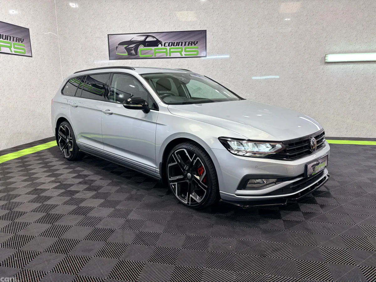 Volkswagen Passat Estate, Diesel, 2022, Silver