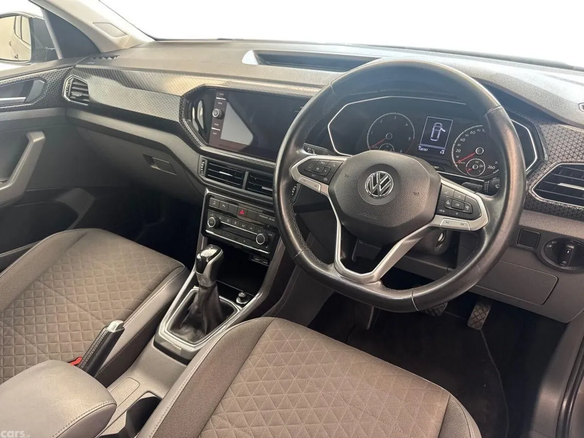 Volkswagen T-Cross Hatchback, Diesel, 2020, Grey