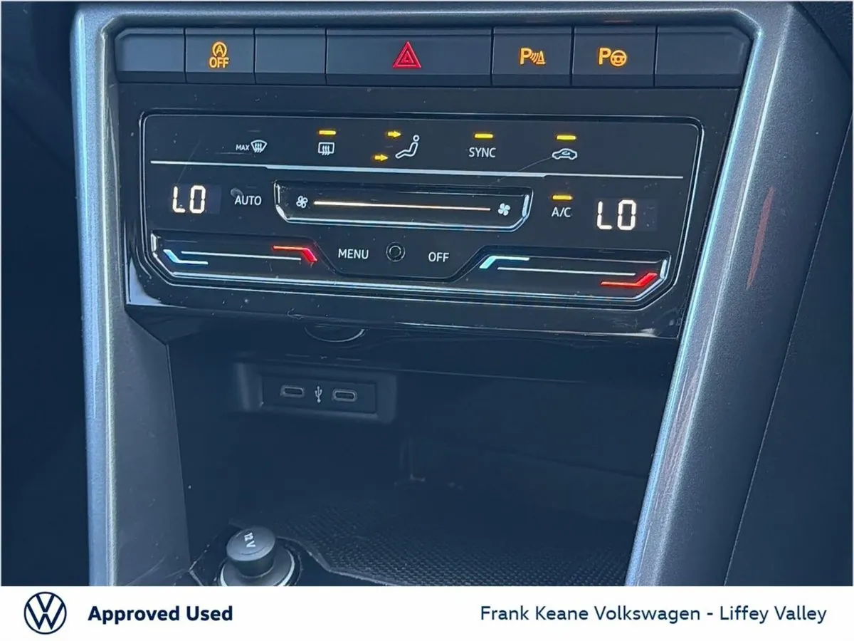 Volkswagen T-Roc SUV, Petrol, 2023, Red
