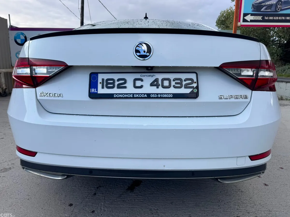 Skoda Superb Saloon, Diesel, 2018, White
