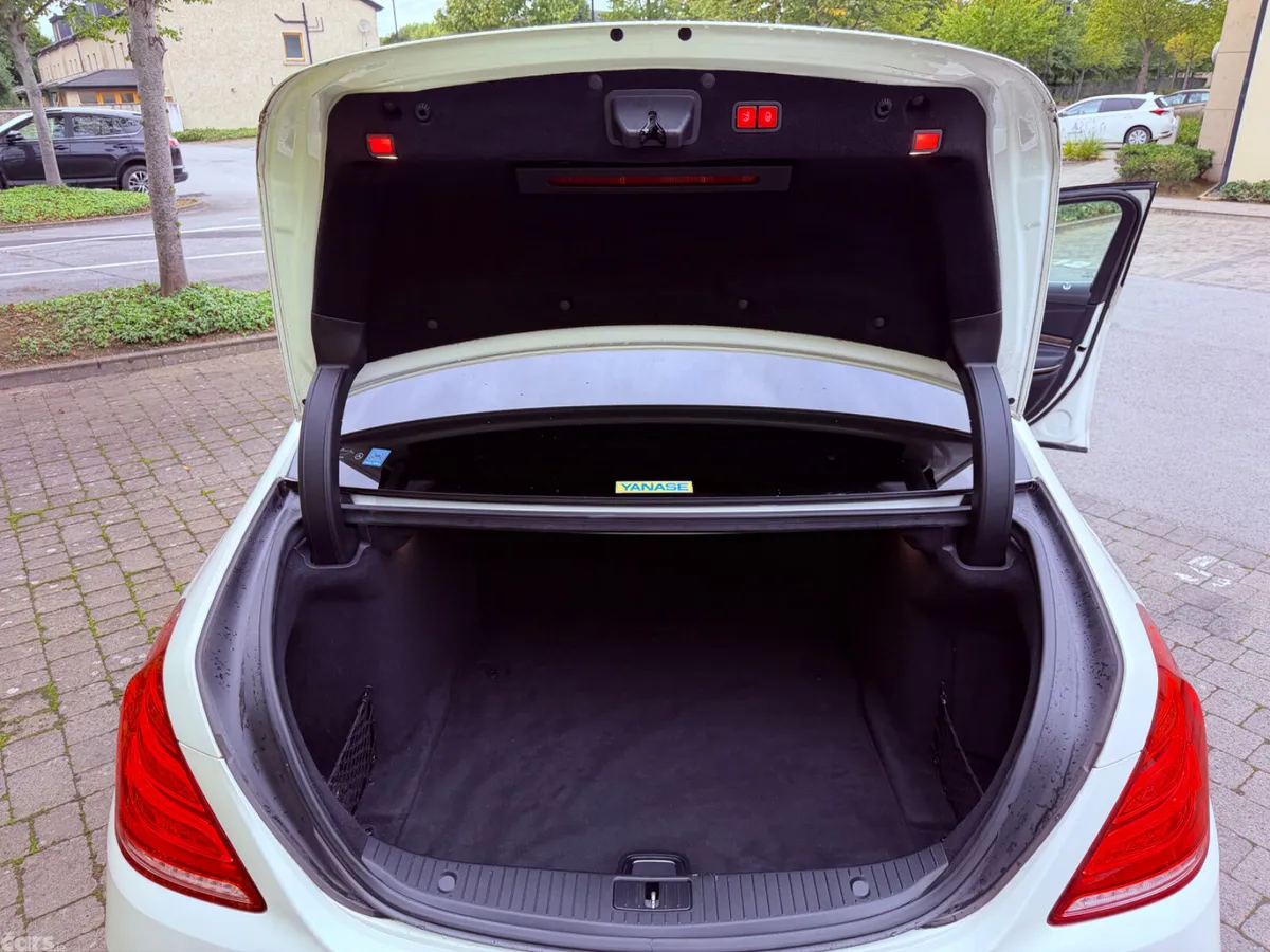 Mercedes-Benz S-Class Saloon, Petrol Hybrid, 2015, White