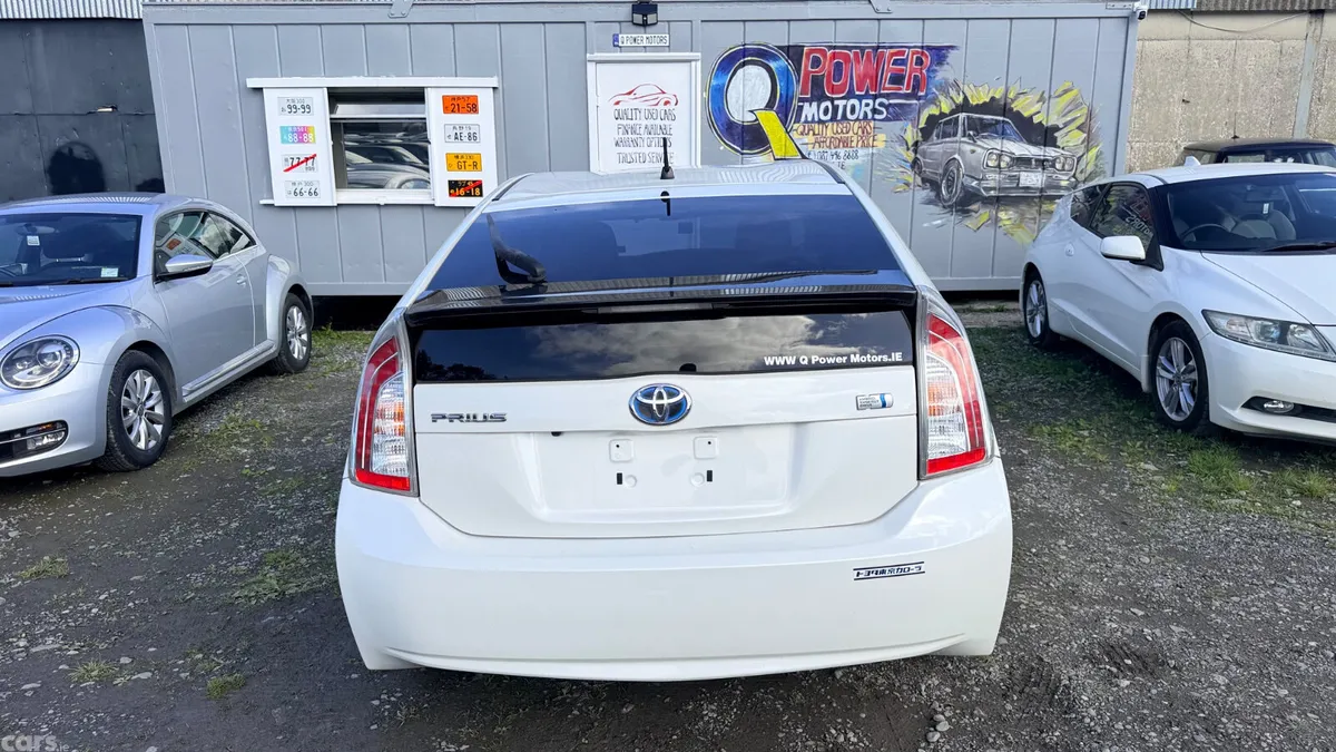 Toyota Prius Hatchback, Petrol Hybrid, 2014, White