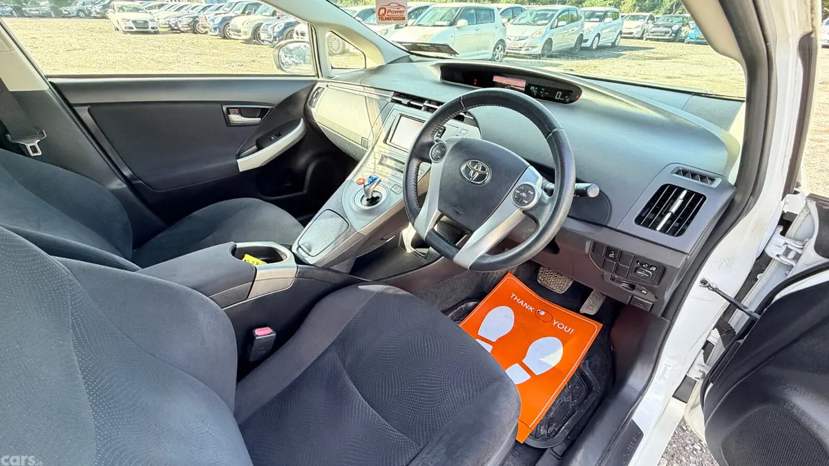 Toyota Prius Hatchback, Petrol Hybrid, 2014, White