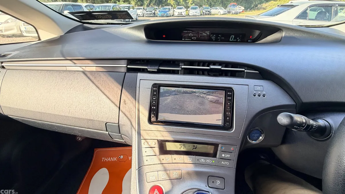 Toyota Prius Hatchback, Petrol Hybrid, 2014, White