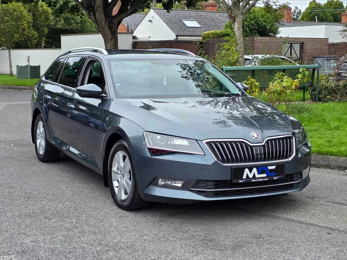 Skoda Superb Estate, Diesel, 2018, Grey