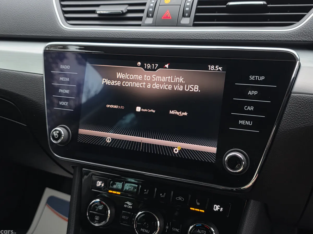 Skoda Superb Estate, Diesel, 2018, Grey