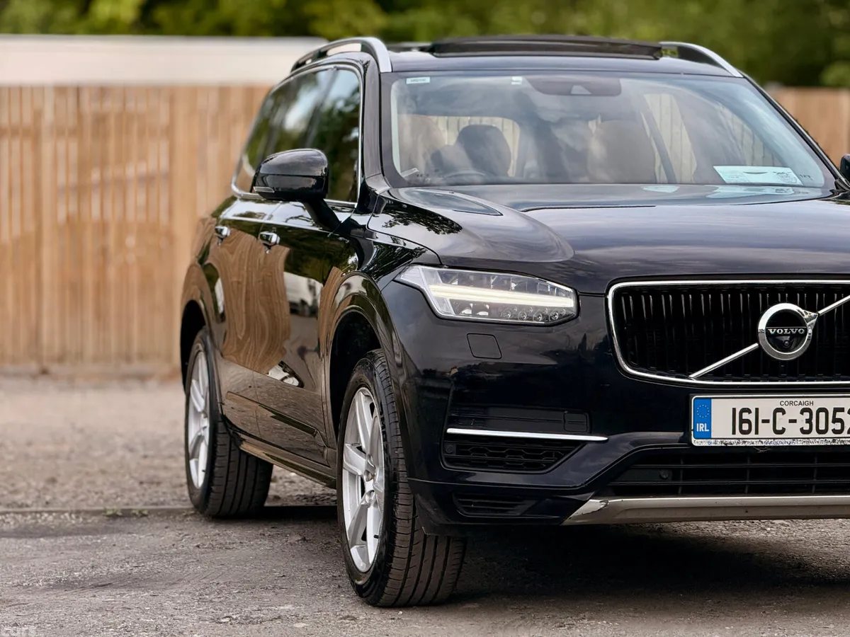 Volvo XC90 SUV, Petrol Plug-in Hybrid, 2016, Black