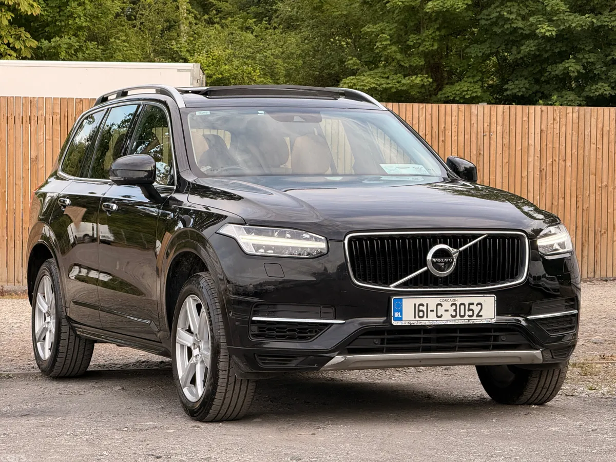 Volvo XC90 SUV, Petrol Plug-in Hybrid, 2016, Black