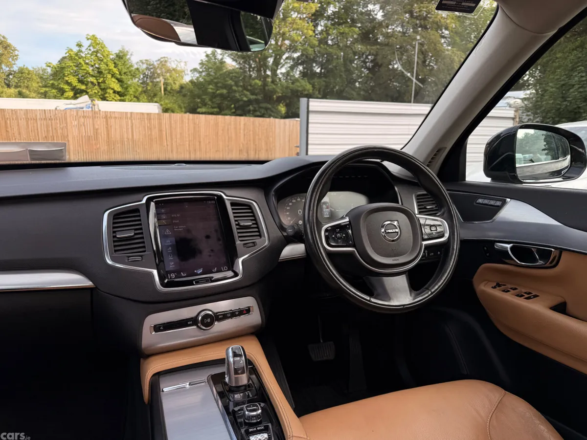 Volvo XC90 SUV, Petrol Plug-in Hybrid, 2016, Black