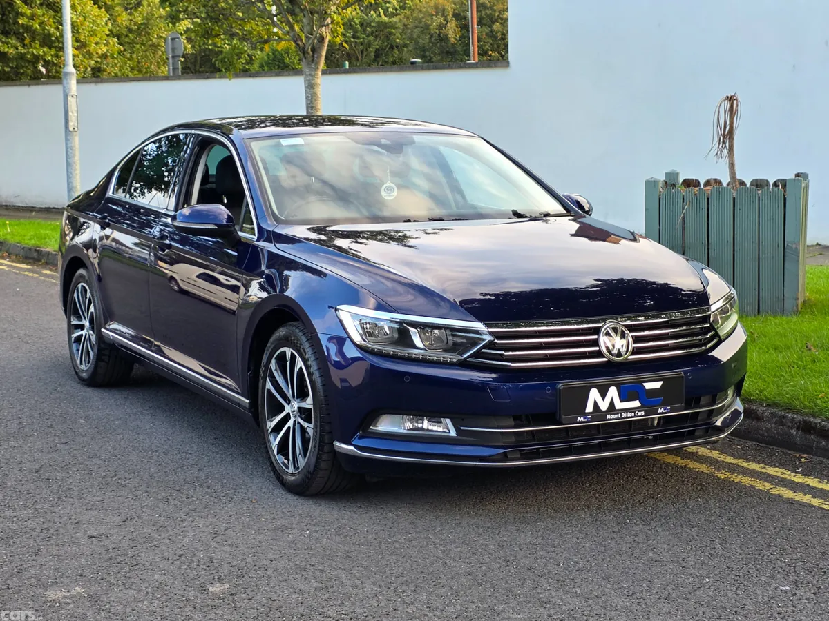 Volkswagen Passat Saloon, Diesel, 2020, Blue