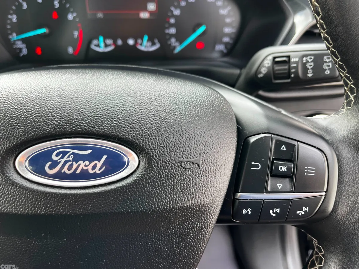 Ford Puma SUV, Petrol Hybrid, 2020, Black