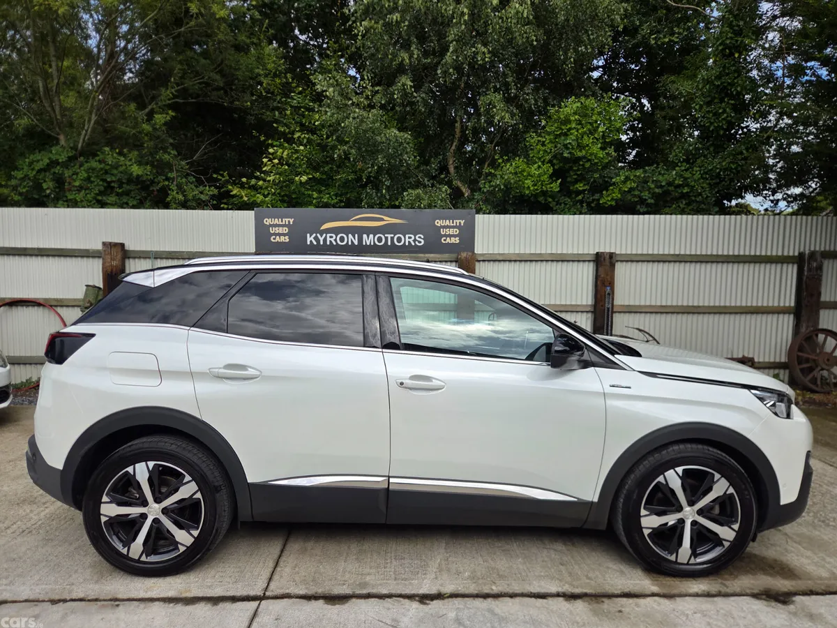 Peugeot 3008 SUV, Petrol, 2017, White