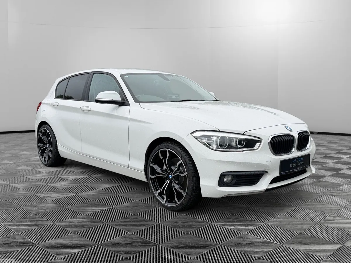 BMW 1-Series Hatchback, Petrol, 2015, White