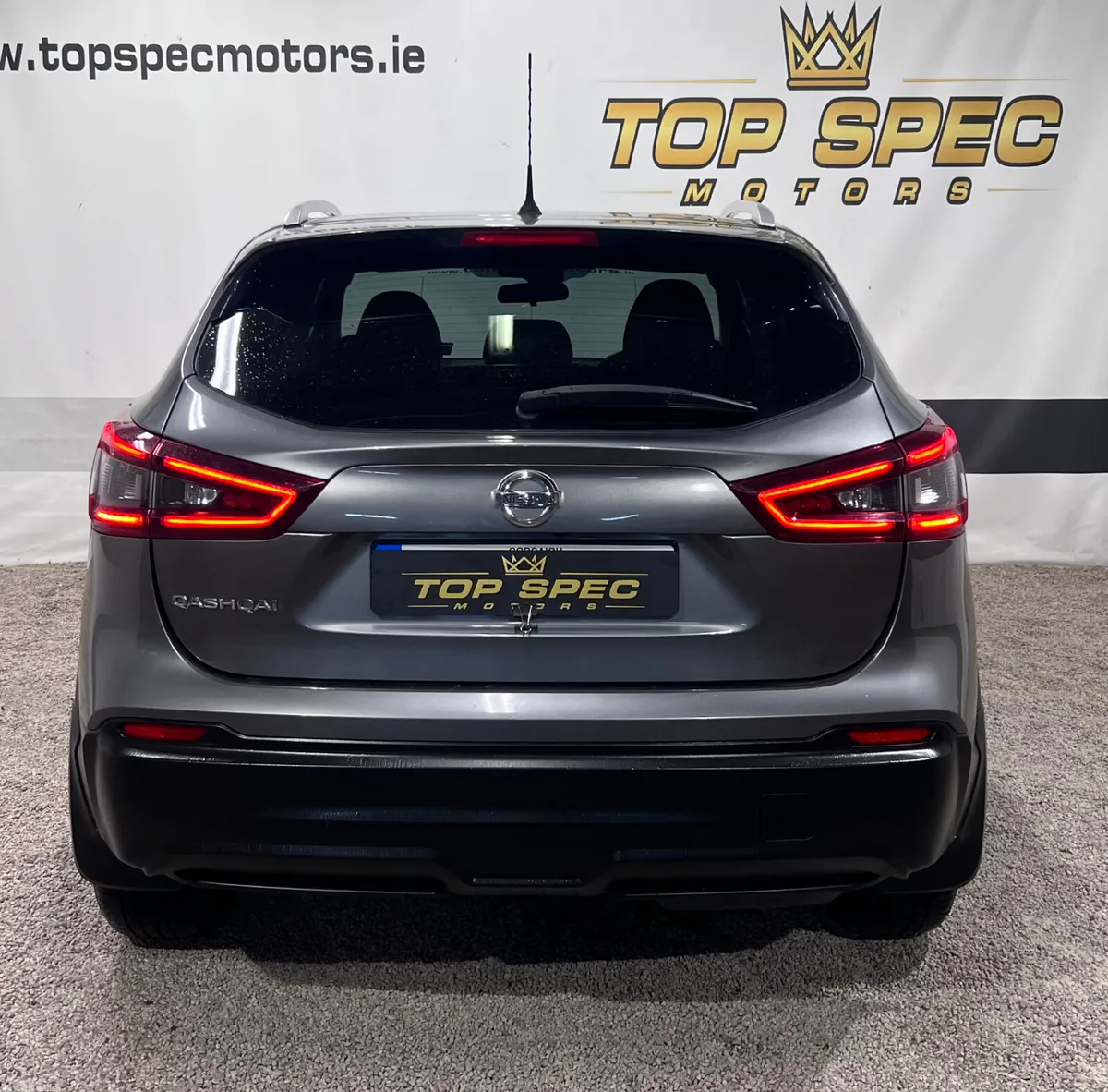 Nissan Qashqai MPV, Diesel, 2021, Grey